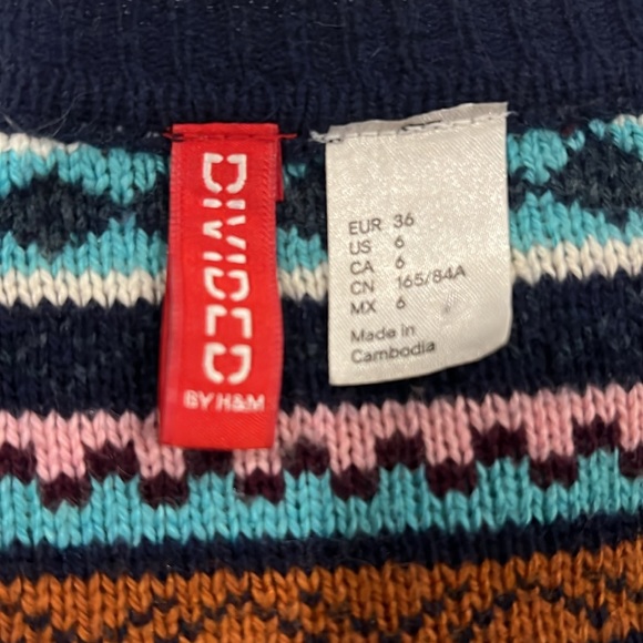 🪁🍄🟫 H&M Divided Muti-Color Patterned Striped Cardigan, size 6 - Picture 4 of 5